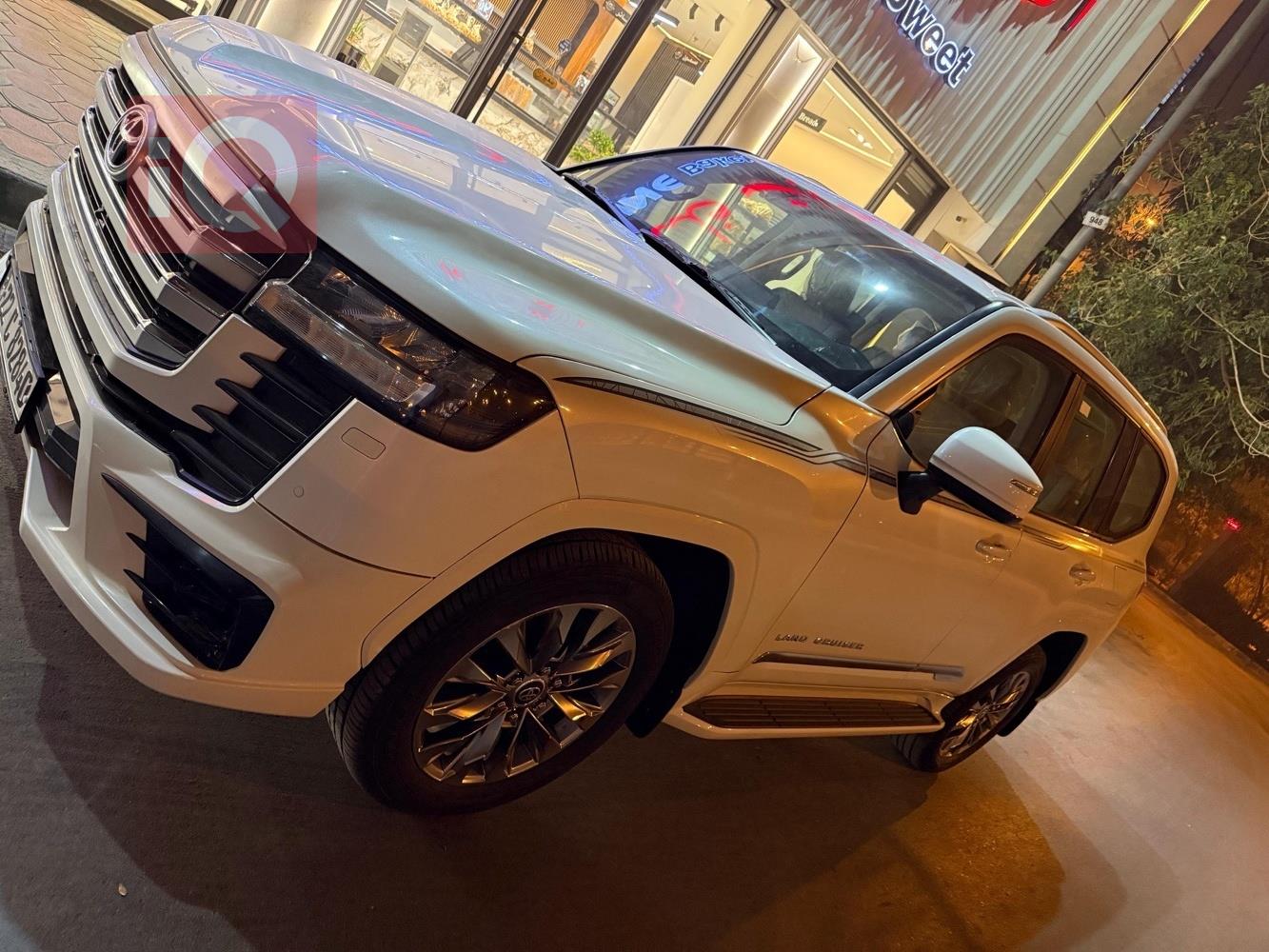 تويوتا لاندكروزر